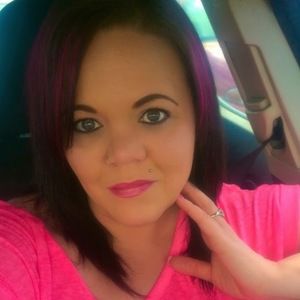 Meet your Posher, Tona